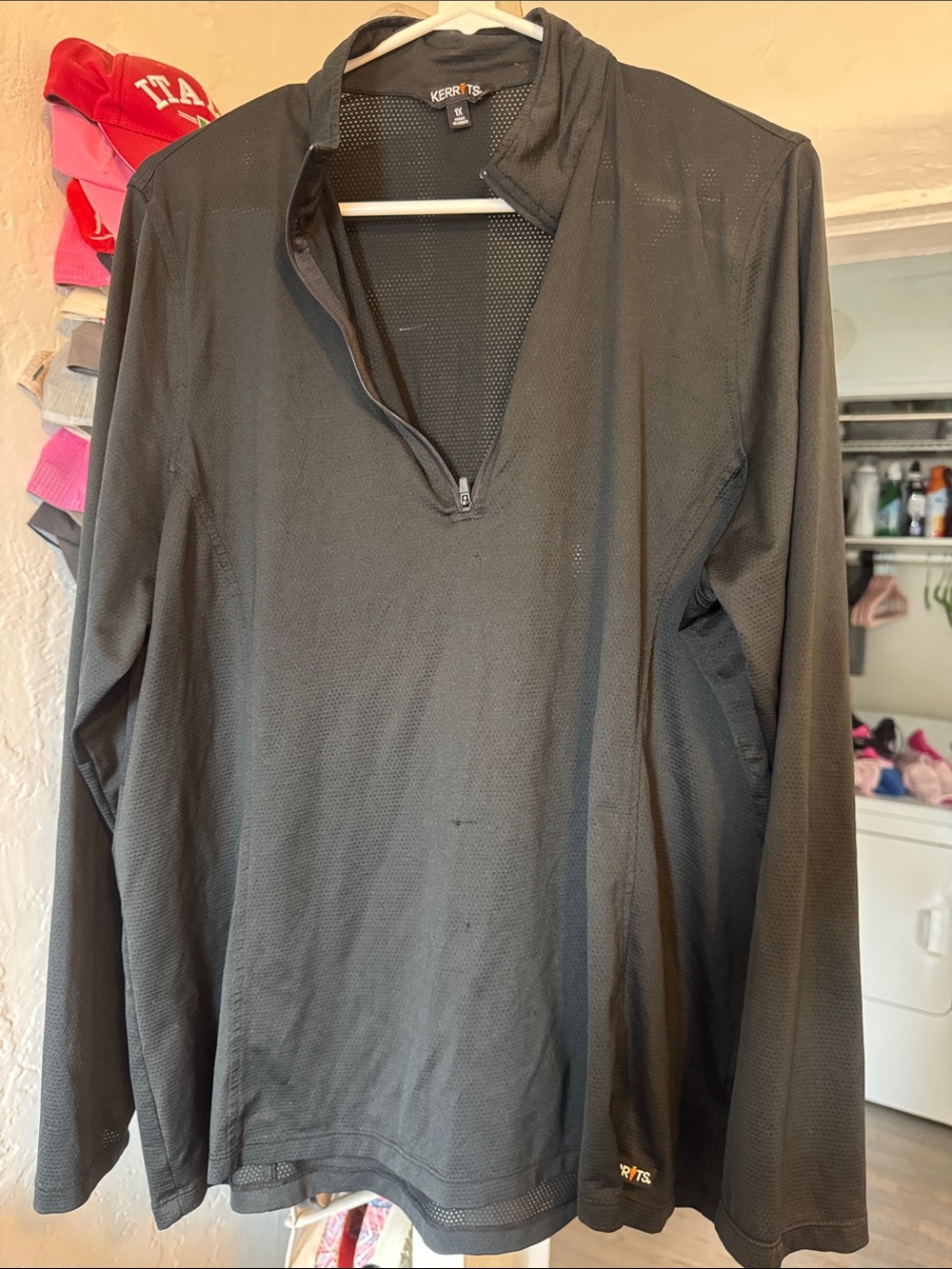 Kerrits Black sunshirt